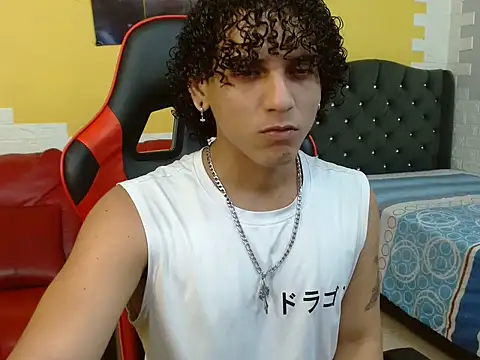 Snapshot of Xfire_boy69 chatting on October 4, 2025, 3:46 pm Xfire boy69 online show from October 4, 2025, 3:46 pm