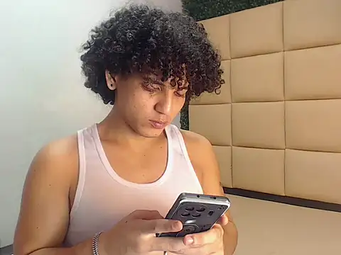 Snapshot of Xfire_boy69 chatting on October 3, 2025, 4:30 pm Xfire boy69 online show from October 3, 2025, 4:30 pm