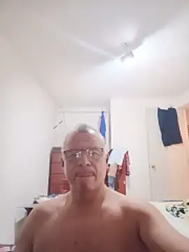 Snapshot of cuntico chatting on May 28, 2026, 7:05 am cuntico online show from May 28, 2026, 7:05 am
