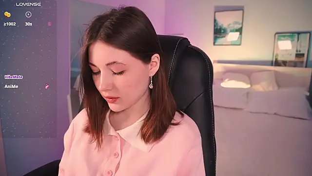 Snapshot of Kimmie_shine chatting on February 10, 2026, 8:24 am Kimmie shine online show from February 10, 2026, 8:24 am