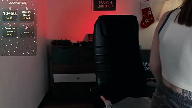 Snapshot of Kimmie_shine chatting on January 15, 2026, 3:15 pm Kimmie shine online show from January 15, 2026, 3:15 pm