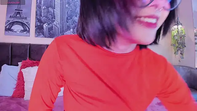 Snapshot of Blue_Sixx chatting on February 19, 2026, 2:14 pm Blue Sixx online show from February 19, 2026, 2:14 pm