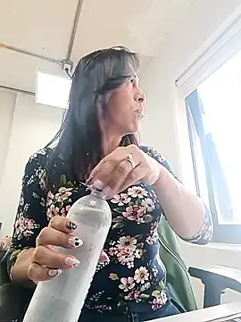 Snapshot of _Kamy_Hot chatting on December 19, 2025, 1:02 pm Kamy Hot online show from December 19, 2025, 1:02 pm