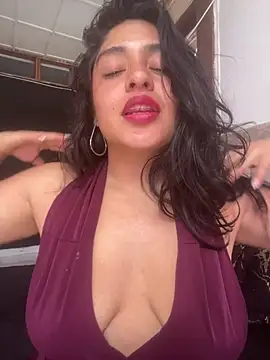 Snapshot of EmilyNoir1 chatting on June 27, 2026, 5:52 pm EmilyNoir1 online show from June 27, 2026, 5:52 pm