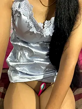 chandiqueen online show from October 31, 2025, 7:54 pm