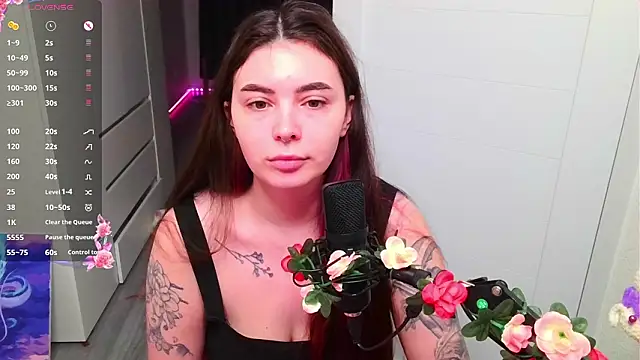 Snapshot of peachyness chatting on February 26, 2026, 9:48 pm peachyness online show from February 26, 2026, 9:48 pm