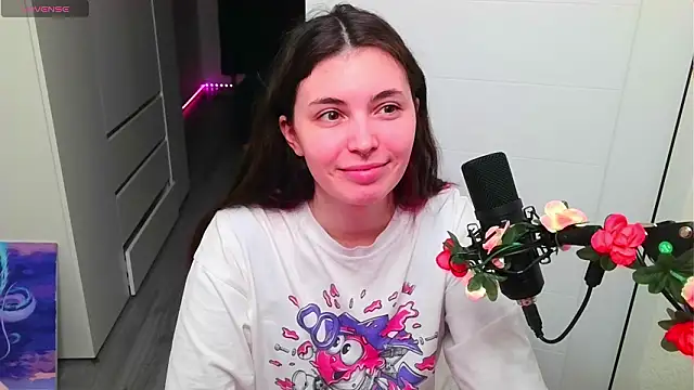 Snapshot of peachyness chatting on February 25, 2026, 9:58 pm peachyness online show from February 25, 2026, 9:58 pm