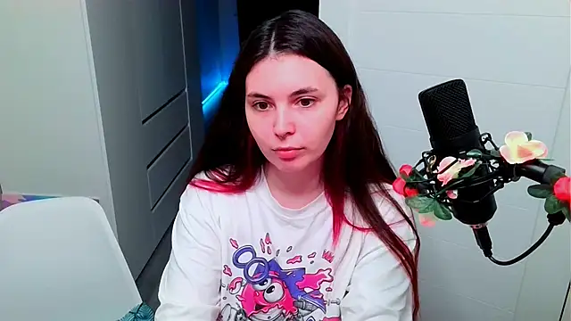 Snapshot of peachyness chatting on February 4, 2026, 6:58 pm peachyness online show from February 4, 2026, 6:58 pm