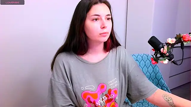 peachyness online show from November 30, 2025, 9:48 pm