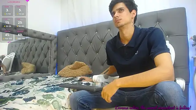 Sebalexis7 online show from September 26, 2025, 3:02 am