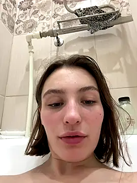 ZariaFlame online show from November 9, 2025, 9:08 pm