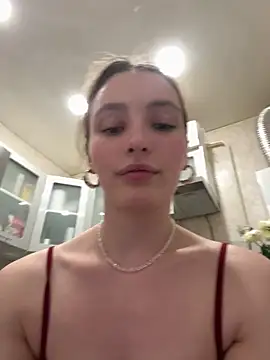 Snapshot of ZariaFlame chatting on April 22, 2026, 10:16 pm ZariaFlame online show from April 22, 2026, 10:16 pm