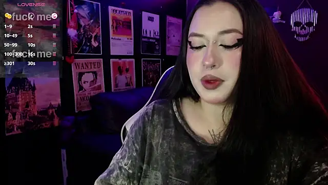 Snapshot of Ravendark_ chatting on February 20, 2026, 7:49 pm Ravendark online show from February 20, 2026, 7:49 pm