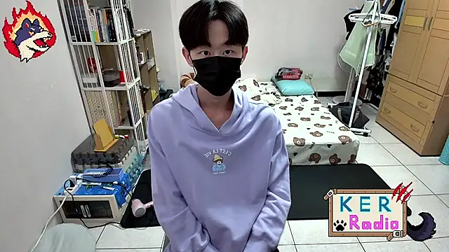 Snapshot of Kerberos_999 chatting on October 27, 2025, 2:18 pm Kerberos 999 online show from October 27, 2025, 2:18 pm