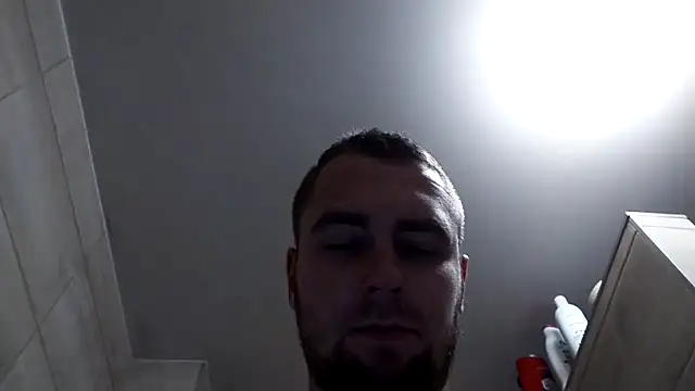 Vladyslav30 online show from December 5, 2025, 9:34 pm