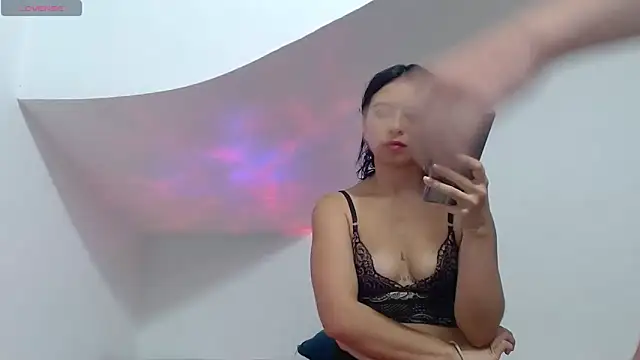 Snapshot of unusualsuccubus0 chatting on November 27, 2025, 12:16 pm unusualsuccubus0 online show from November 27, 2025, 12:16 pm