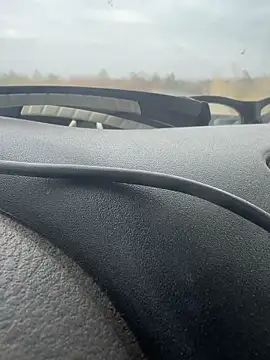 mikimakim online show from April 15, 2026, 2:32 pm