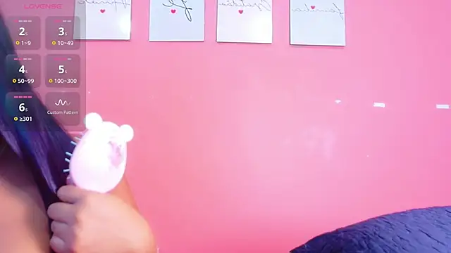 Snapshot of MySugarmoomy chatting on December 3, 2025, 3:07 am MySugarmoomy online show from December 3, 2025, 3:07 am