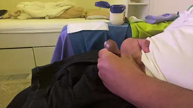 qnawafp online show from March 5, 2026, 9:54 pm