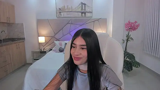 miranda crawfor online show from March 11, 2026, 4:06 am