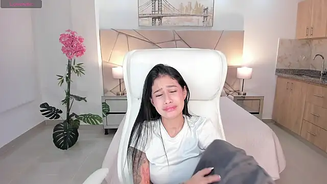 miranda crawfor online show from October 25, 2025, 12:17 pm