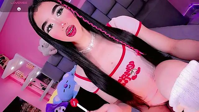 Snapshot of ShantyMillan chatting on November 4, 2025, 1:04 pm ShantyMillan online show from November 4, 2025, 1:04 pm