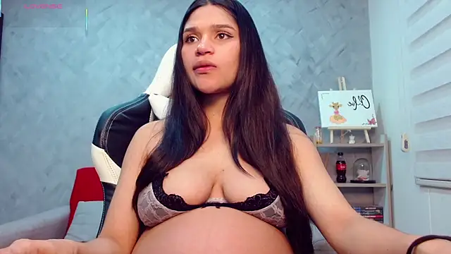 Roxxi 2110 online show from October 6, 2025, 1:40 am