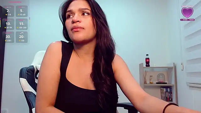 Roxxi 2110 online show from October 1, 2025, 1:00 am