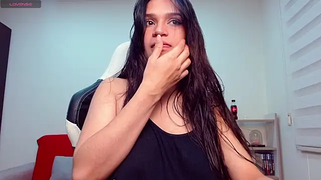 Roxxi 2110 online show from October 2, 2025, 12:58 am