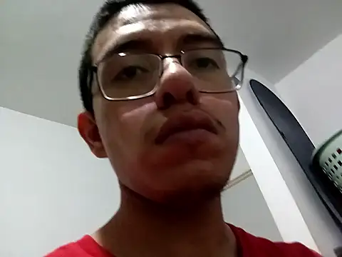 Snapshot of ELI_TICANTE chatting on July 1, 2026, 10:59 am ELI TICANTE online show from July 1, 2026, 10:59 am