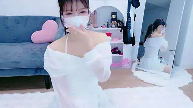 Snapshot of -Nyanko-chan- chatting on May 30, 2026, 9:09 pm -Nyanko-chan- online show from May 30, 2026, 9:09 pm