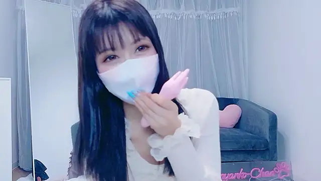 Snapshot of -Nyanko-chan- chatting on May 1, 2026, 11:15 am -Nyanko-chan- online show from May 1, 2026, 11:15 am