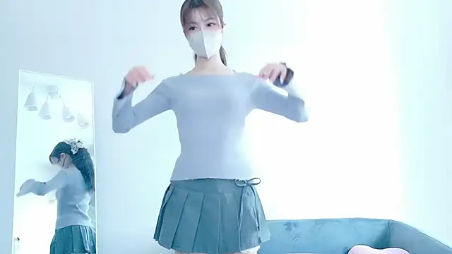 Snapshot of -Nyanko-chan- chatting on February 28, 2026, 2:11 am -Nyanko-chan- online show from February 28, 2026, 2:11 am