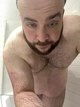 Snapshot of different-strokes chatting on February 8, 2026, 7:22 pm different-strokes online show from February 8, 2026, 7:22 pm