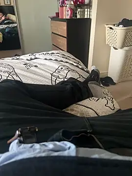 Snapshot of different-strokes chatting on February 23, 2026, 3:34 pm different-strokes online show from February 23, 2026, 3:34 pm