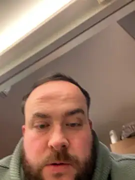 Snapshot of different-strokes chatting on January 7, 2026, 5:29 pm different-strokes online show from January 7, 2026, 5:29 pm