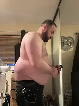 Snapshot of different-strokes chatting on February 3, 2026, 4:56 pm different-strokes online show from February 3, 2026, 4:56 pm