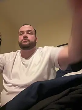 Snapshot of different-strokes chatting on December 20, 2025, 6:00 pm different-strokes online show from December 20, 2025, 6:00 pm