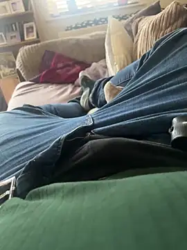 Snapshot of different-strokes chatting on November 3, 2025, 1:26 pm different-strokes online show from November 3, 2025, 1:26 pm