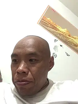 Snapshot of FleckedAlbum chatting on June 21, 2026, 1:06 pm FleckedAlbum online show from June 21, 2026, 1:06 pm