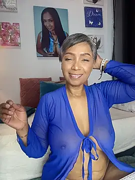 skarlleth 11 online show from March 4, 2026, 2:14 pm