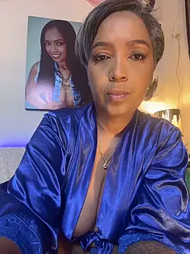 skarlleth 11 online show from April 14, 2026, 12:21 pm