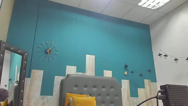 Snapshot of Ian1_ chatting on November 12, 2025, 12:09 pm Ian1 online show from November 12, 2025, 12:09 pm