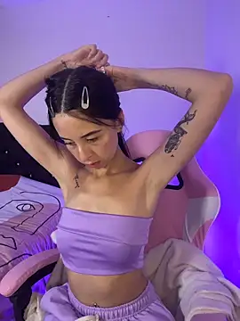 Snapshot of Lia__1 chatting on February 25, 2026, 1:11 pm Lia 1 online show from February 25, 2026, 1:11 pm