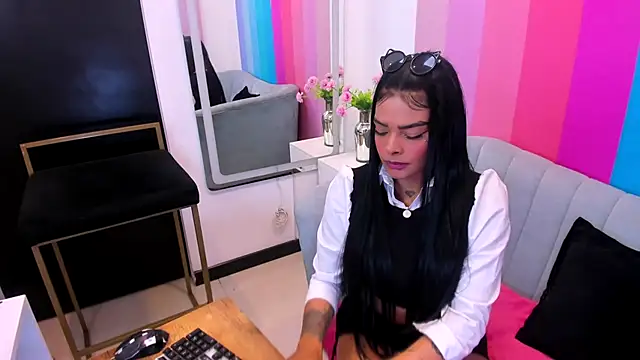 EmmaEbony  online show from October 4, 2025, 10:17 am