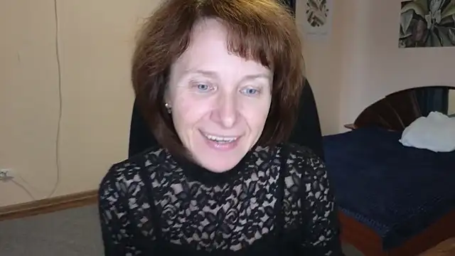Snapshot of Lia_Tito chatting on September 18, 2025, 5:10 am Lia Tito online show from September 18, 2025, 5:10 am