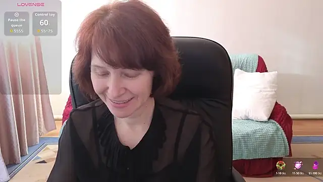 Snapshot of Lia_Tito chatting on February 5, 2026, 7:15 am Lia Tito online show from February 5, 2026, 7:15 am