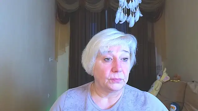 Snapshot of Milana_Milky chatting on December 2, 2025, 5:09 am Milana Milky online show from December 2, 2025, 5:09 am