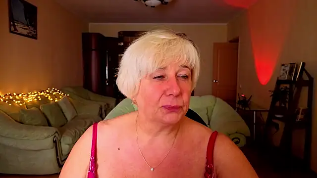 Snapshot of Milana_Milky chatting on September 28, 2025, 6:09 am Milana Milky online show from September 28, 2025, 6:09 am