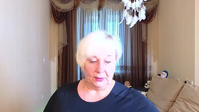 Snapshot of Milana_Milky chatting on October 3, 2025, 5:20 am Milana Milky online show from October 3, 2025, 5:20 am